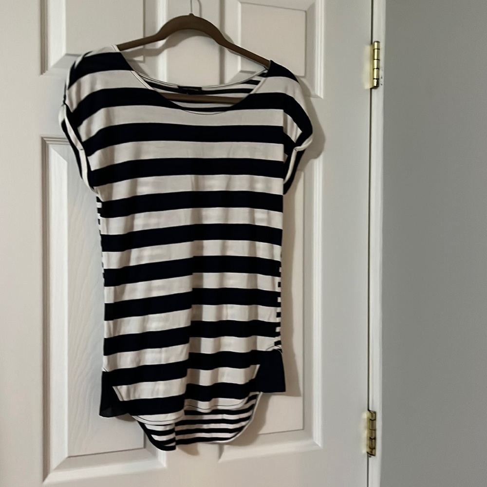 The Limited navy and white top size XS